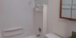 Chelan Gallery 27