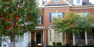 104 OAK KNOLL Terrace Gallery 1