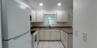 Single family Home with Florida room! Gallery 6