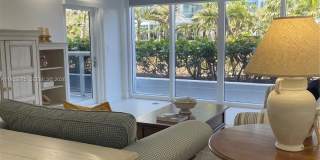 10275 Collins Ave Gallery 1