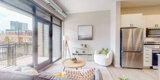 700 Central Gallery 51