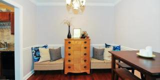 906 S WASHINGTON Street Gallery 5