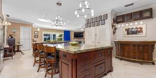 70 Bay Colony Ln Gallery 29