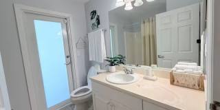 2937 SW 8th Place Gallery 13