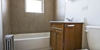 8056 S Drexel Ave Gallery 3