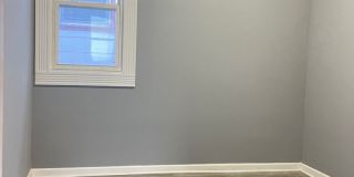 Cozy Renovated 2 Bed in South Omaha! Gallery 8