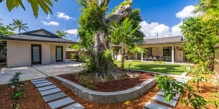 Kahala Zen: Spacious Modern Oasis w/ Studio, Garden  Lush Garden Gallery 1