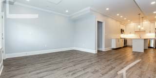 Fantastic, Newly renovated 4-bd/2 ba with Laundry Gallery 13