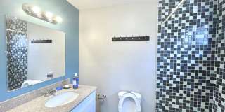 1100 Exposition Blvd - Co-Living Gallery 8