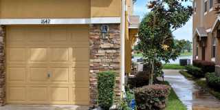 2 Bedroom, 2 bath, garage in Winter Garden, minutes from downtown Winter Garden ... Gallery 1