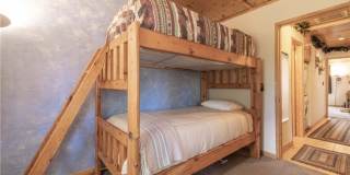 43132 Moonridge Road Gallery 27