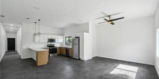 601 Hawthorne Avenue S Gallery 12
