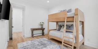 304 N Royal Ascot Drive Gallery 49