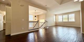 Gated 4 Bedroom 3 1/2 Bath Two Story Home Gallery 15