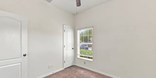 Spacious 4-Bedroom Townhome in Gated Meadow Pointe Gallery 26