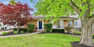 893 S Poplar Avenue Gallery 1