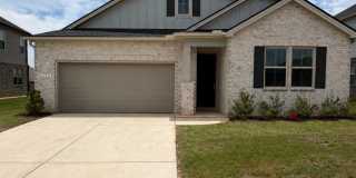 Beautiful 3 Bedroom Home in Grand Hollow with Resort-Style Amenities! Gallery 4