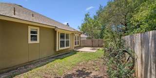 1303 BLUFF FOREST Gallery 35