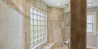 15436 SYMONDSBURY Way Gallery 30