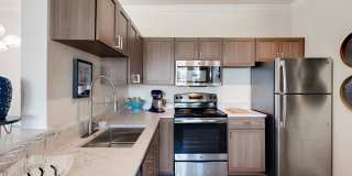 Grandeville at River Place Gallery 29