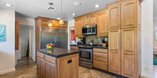 502 E Molino Road Gallery 16