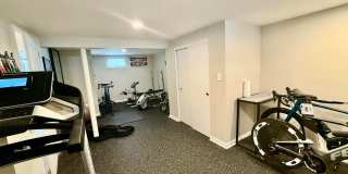 185 Brookfield Ave Gallery 30