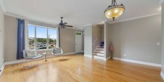 2042 W Warren Boulevard Gallery 4