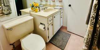 Crystal Lake Condominiums Gallery 13