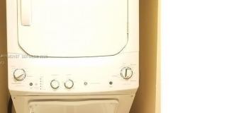 17102 SW 95th Ter Gallery 4