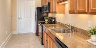 Now Leasing Beautiful Apartments in Downtown Davenport Gallery 1