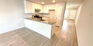 *MOVE IN SPECIAL* Comfortable Living with Open Kitchen & Fenced Yard! Gallery 5