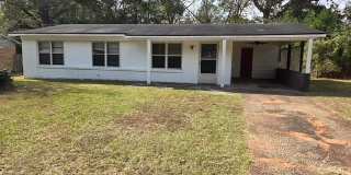 704 Raines Drive Gallery 1