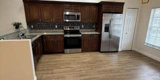 249 NE Glentry Avenue Gallery 6