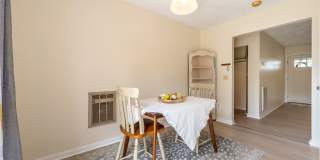 Spacious ranch close to campus Gallery 24