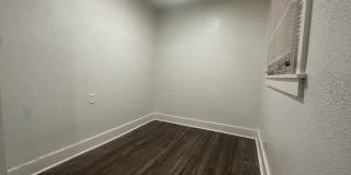 Trolley Flats Gallery 21