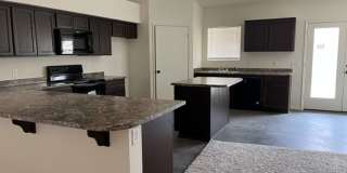 7333 E 37th Pl Gallery 1