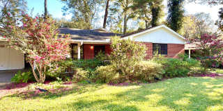 Spacious 5 Bedroom, 2.5 Bath Home with Whole-House Generator in Baton Rouge! Gallery 1