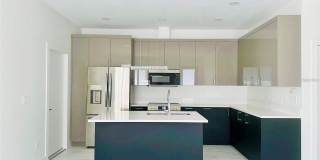 4106 N THATCHER AVENUE Gallery 3