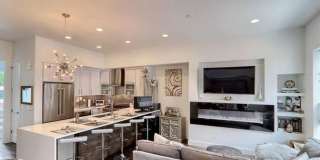 Charming 3BR Townhome in Denver Charming 3BR Townhome in Denver Gallery 9