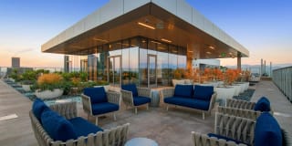 3033 Wilshire Gallery 31