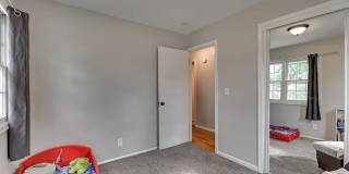 Coming Soon! Bright & Spacious 3 Bed Home with Finished Basement & Huge Backyard Gallery 21