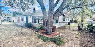 BRIGHT AND AIRY 3BR/2BA HOME IN MERRITT ISLAND Gallery 9