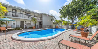 The Crossroads at Downtown Boca Gallery 10