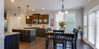 5 Bedroom Home in Franklin (Easy access to interstate) Gallery 22