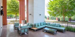 Sola Station Canalside Apartments Gallery 22