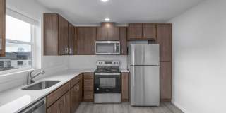 Cherry City Crossing Gallery 23