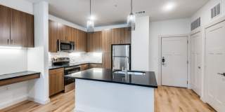 Burnett Lofts Gallery 18