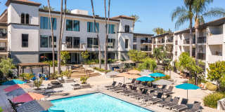 The Plaza at Sherman Oaks Gallery 30