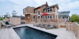 300 Cottage Walk Gallery 1