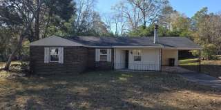 4305 Parkwood Drive 4305 Parkwood Drive Gallery 1